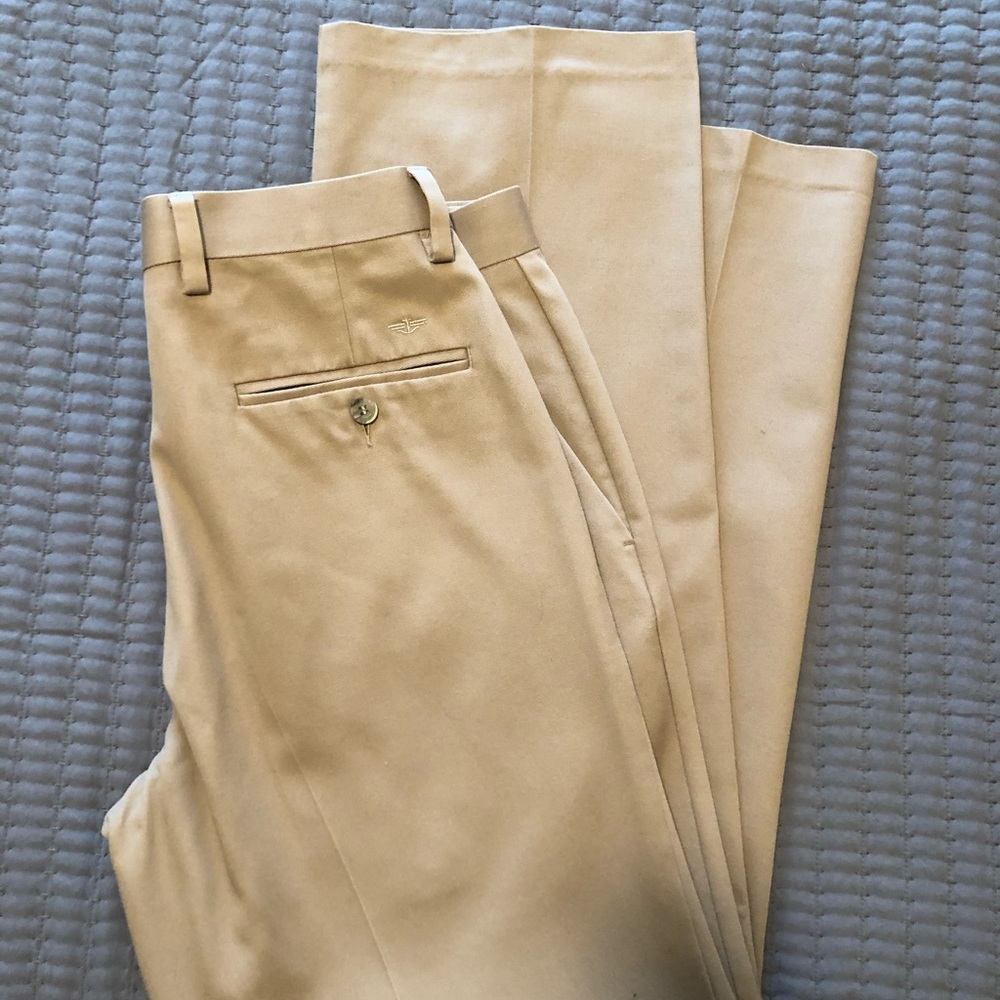 Men’s Khaki Pants